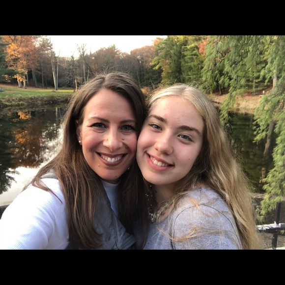 Meet your Posher, Deanne - Picture 15 of 16